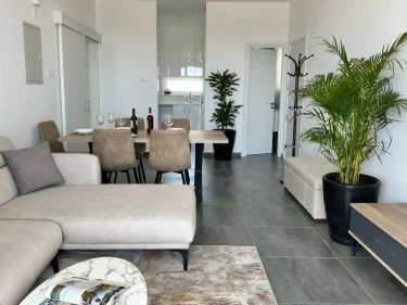 Image of Leonidas Court