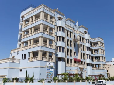 Image of M100 - Holland Park Residences