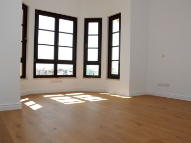 Image of M100 - Holland Park Residences