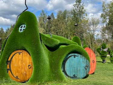 Image of EMERALD VILLAGE