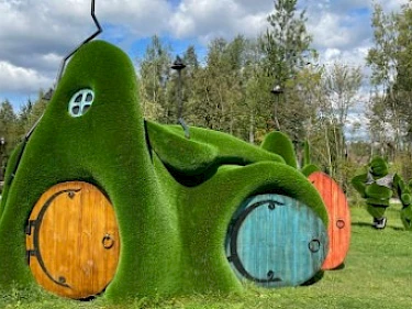 Image of EMERALD VILLAGE