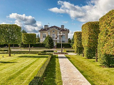 Image of Renessance Park