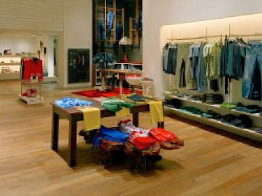 Image of Fifth & Pine Building