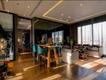 Image of Ashton Asoke