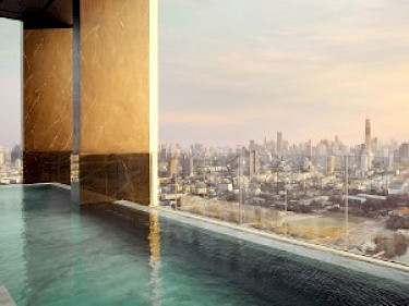 Image of Noble Around Ari