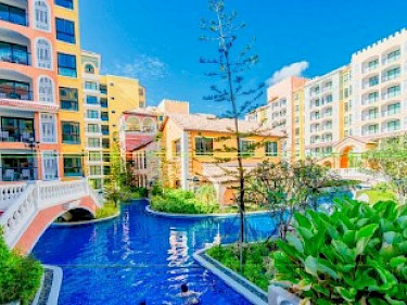 Image of Venetian Signature Condo Resort Pattaya