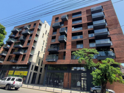 Image of Axis Tsinamdzghvrishvili 125