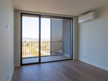 Image of CITY GARDEN