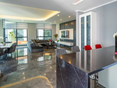 Image of Oba Royal Garden