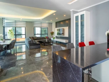 Image of Oba Royal Garden