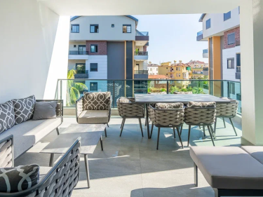 Image of Oba Royal Garden