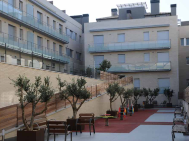 Image of C BANYS 129-131