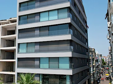 Image of The Majestik