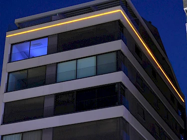 Image of The Majestik