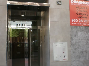 Image of Oficinas, Trasteros Y Garajes en el Centro de Almería