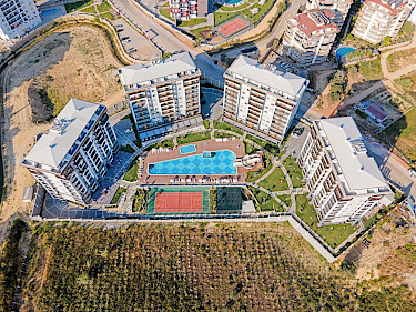 Image of Emerald Paradise