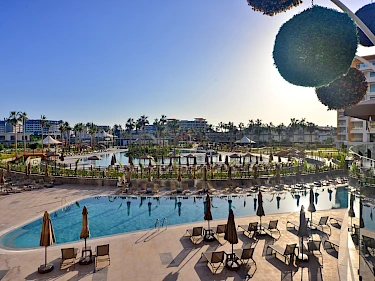 Image of Azura World Residence & Hotel