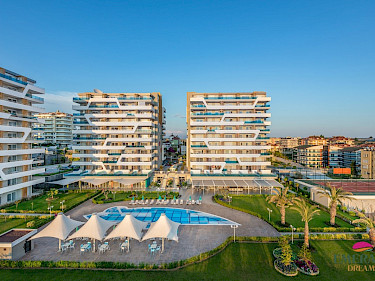 Image of Emerald Dreams