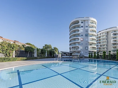 Image of Emerald Towers