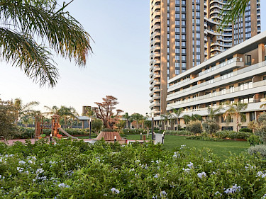 Image of Folkart Vega