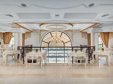 Image of Dawn Park Deluxe