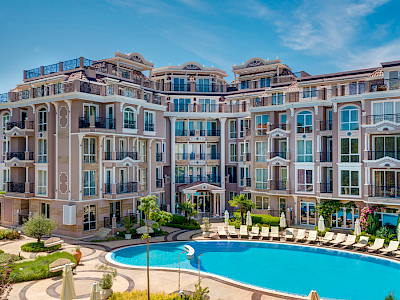 Image of Izida Palace