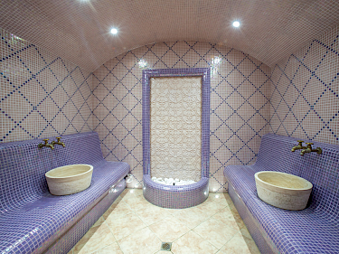 Image of Izida Palace