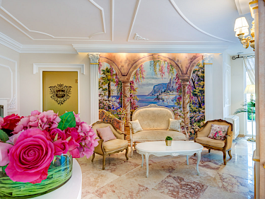 Image of Izida Palace