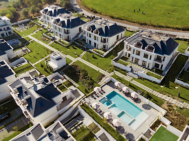 Image of Beverly Park