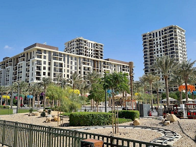 Image of Jenna Main Square