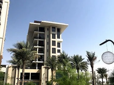 Image of Jenna Main Square