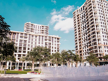 Image of Jenna and Warda