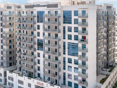 Image of Azizi Yasmine