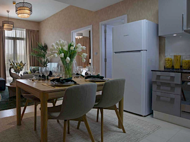 Image of Candace Aster