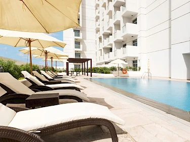 Image of Candace Aster