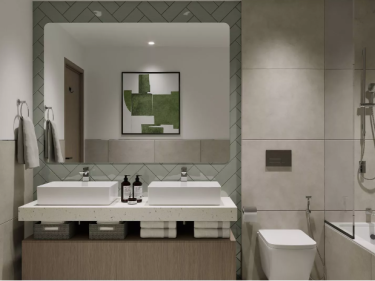 Image of Erin Central Park