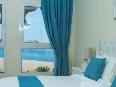 Image of Royal Breeze