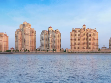 Image of Royal Breeze