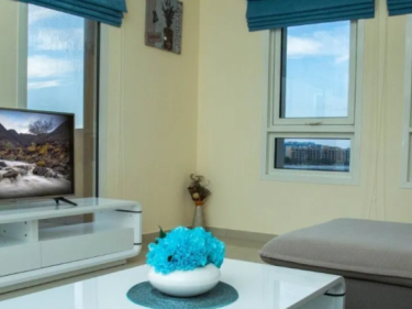 Image of Royal Breeze