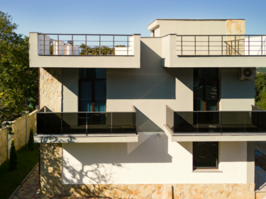 Image of European Village Elite