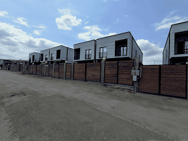 Image of Midamo Lisze