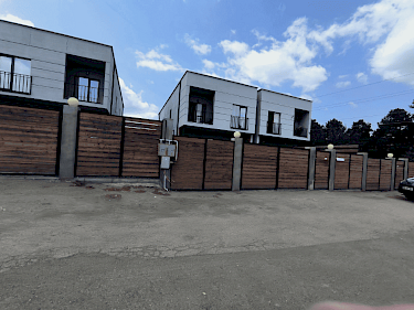 Image of Midamo Lisze