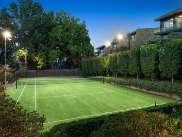 Image of UpTown Okrokana