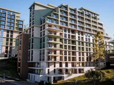 Image of White Square Mindeli