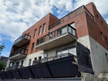 Image of Apart Bukhaidze