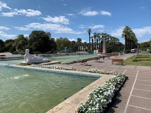 Banner advertisement