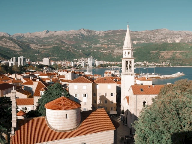 Banner advertisement